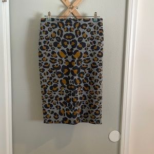 Leopard print pencil skirt in thick cotton stretch material